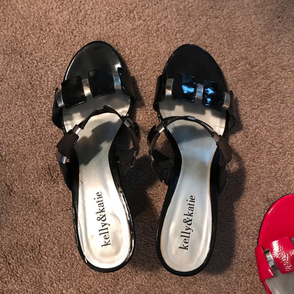 Black sandals